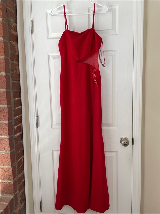Trixxi Dresses & Skirts - NWT Trixxi Red Formal Dress with Slit and adjustable straps